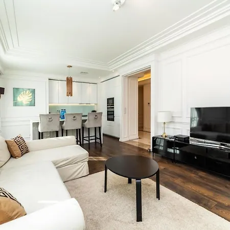 Perlowy - Neptun Park By Oneapartments Lägenhet Gdańsk