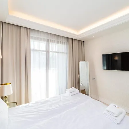 Lägenhet Perlowy - Neptun Park By Oneapartments *