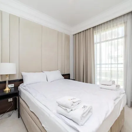 Lägenhet Perlowy - Neptun Park By Oneapartments Gdańsk